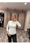 8615-16495 OMUZU BÜZGÜLÜ BLUZ