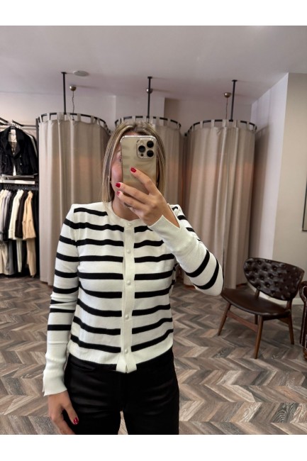 8771-842 KOL YIRTMAÇLI ÇİZGİLİ HIRKA