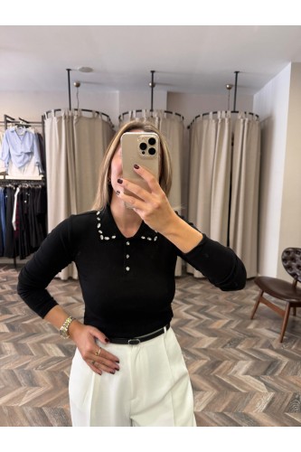 9827-17026 DÜĞMELİ BLUZ