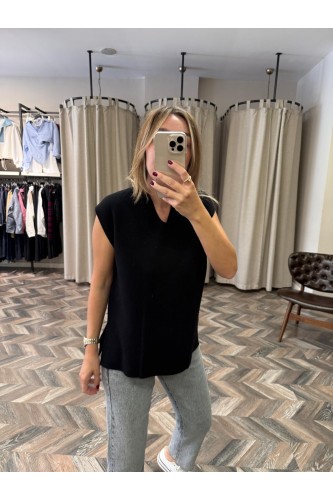 9805-10694 V YAKA TRİKO SÜVETER