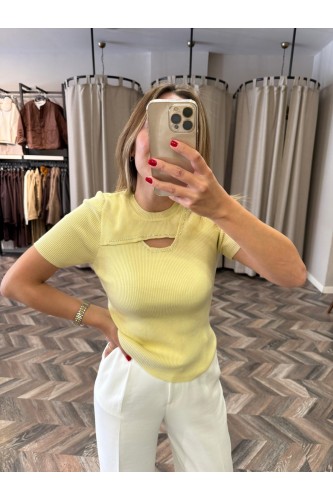 9949-140457 BONCUK VE GÖĞÜS DEATYLI BADİ