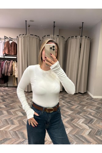 6540-5068 KOLU YIRTMAÇLI TSHIRT